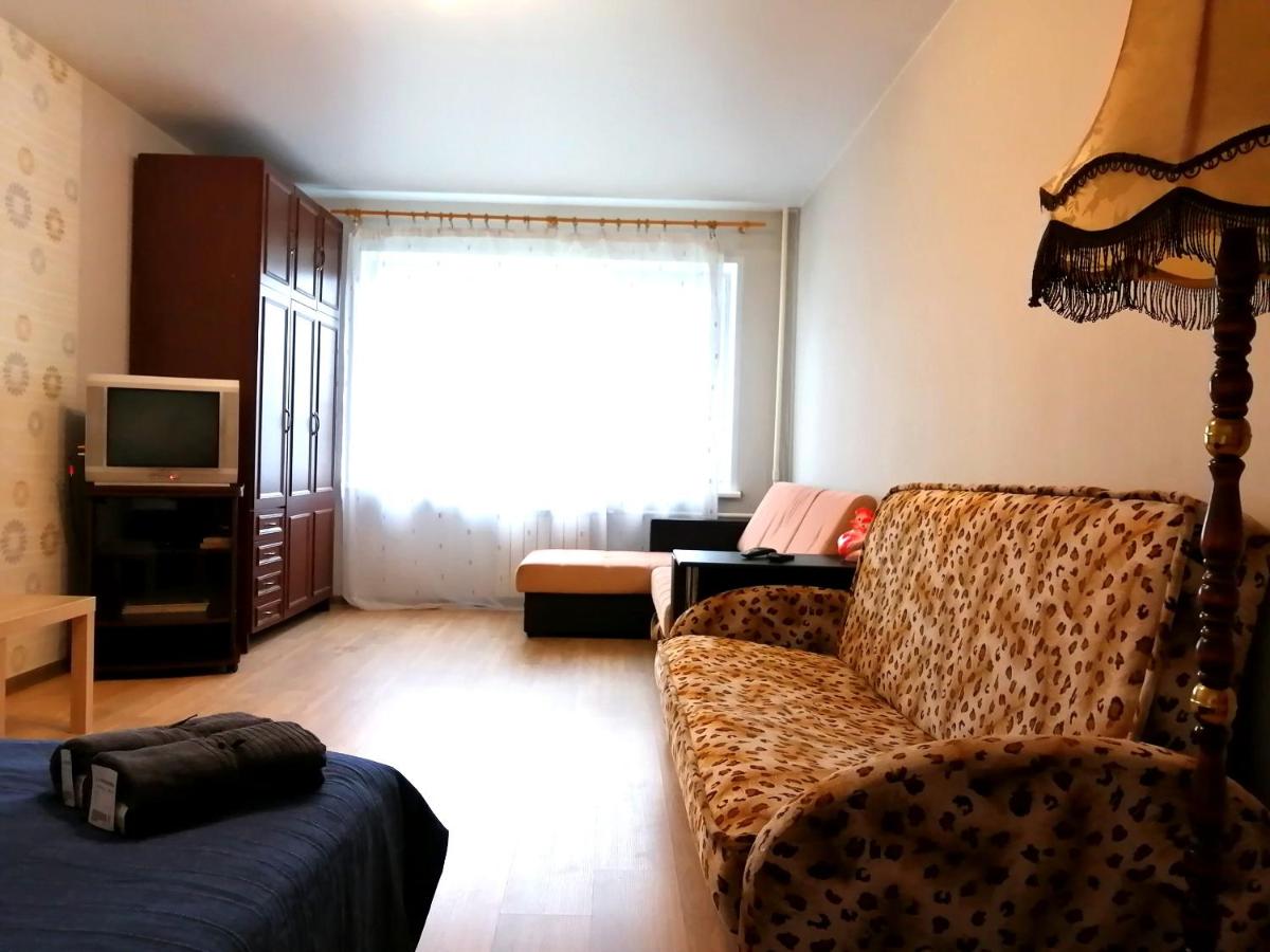Apartment zhivopisnaya street - Housity