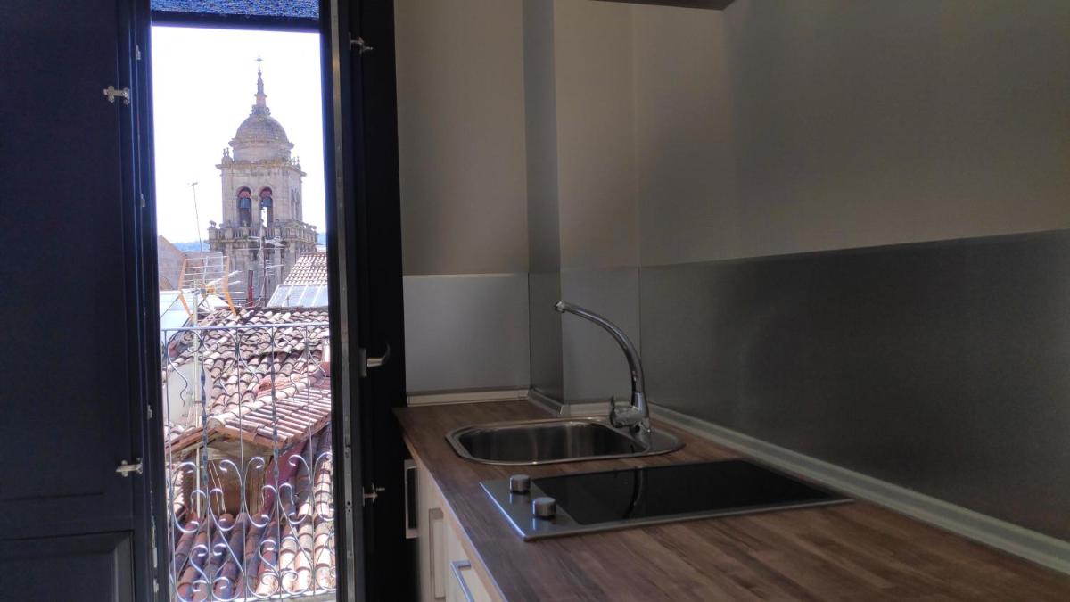 Suitetrails - Apartamentos Turísticos y Habitaciones Cidade Vella by Bossh Hotels