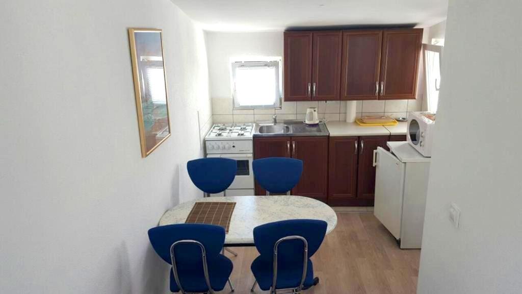 Apartments Kore - Housity