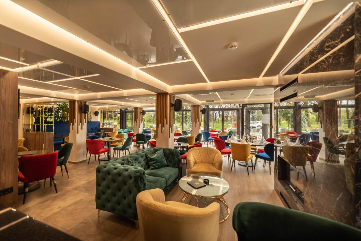 Hotel Spa Grad - Housity