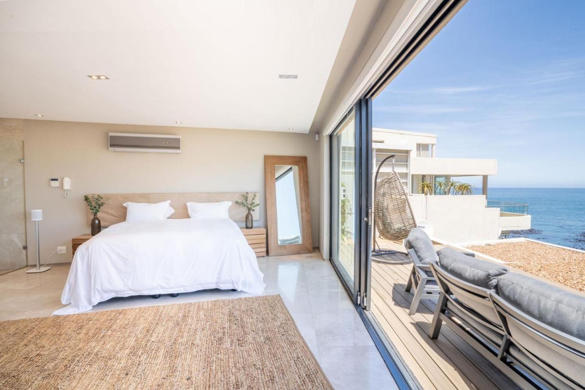 Azamara Luxury Villa - Camps Bay - Housity