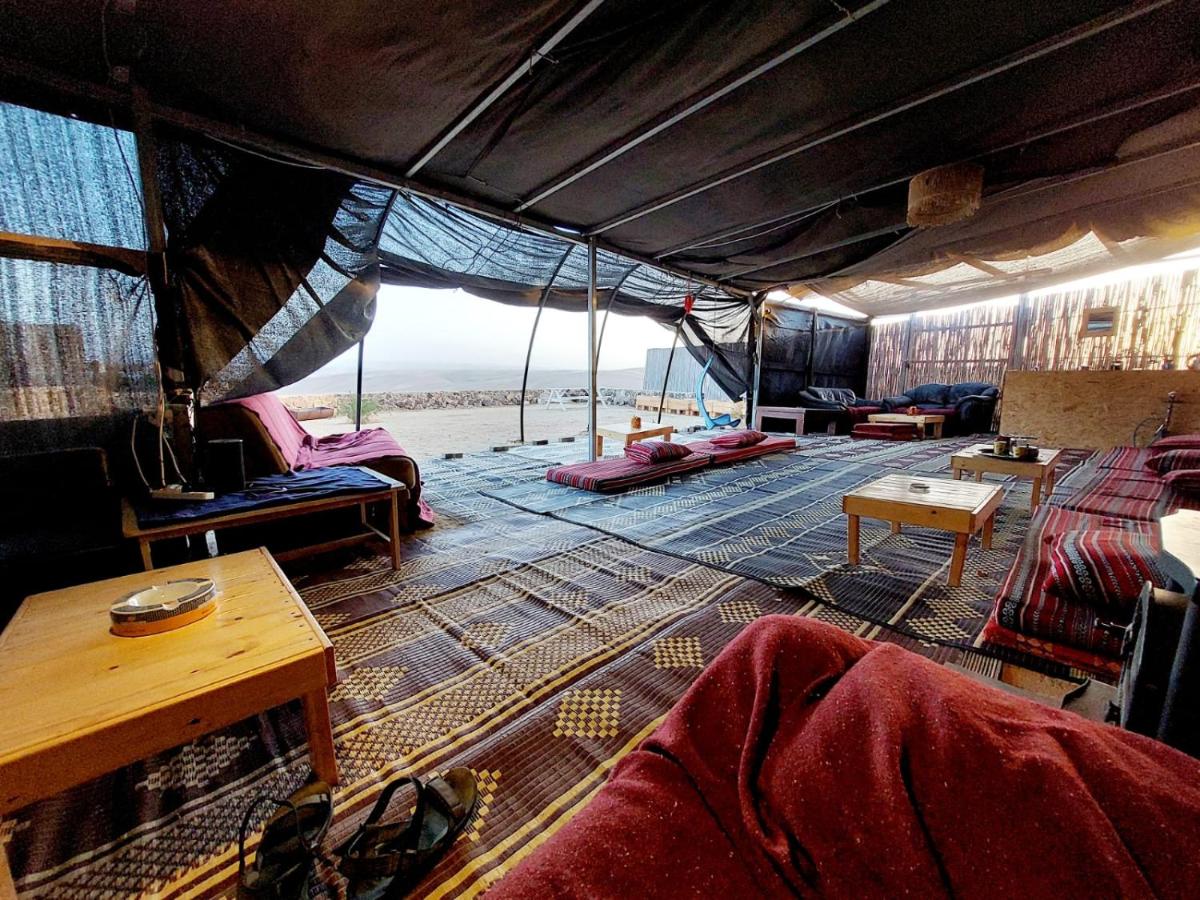 Desert view apartment - Housity