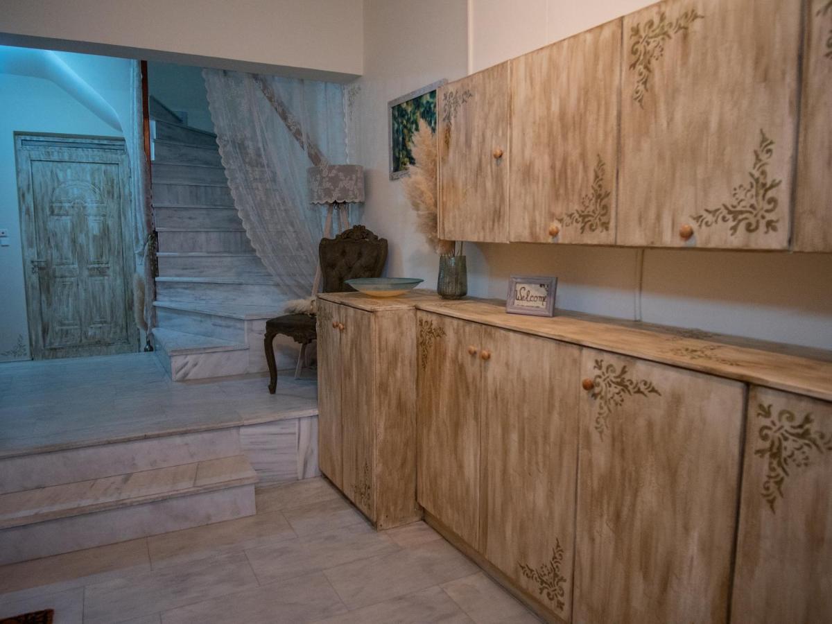 Suitetrails - Helen - The Spartan Home