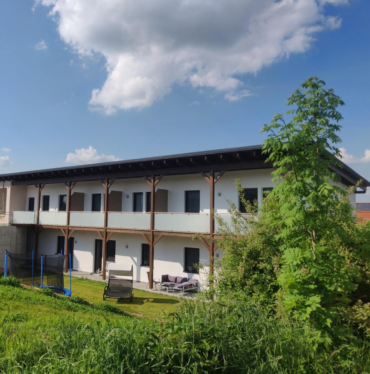 Hofstadl Sonja Liebhart - Housity