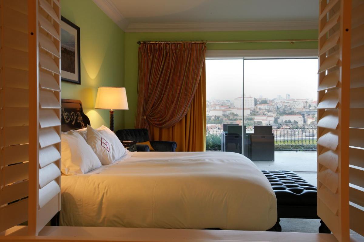 Uma cama ou camas num quarto em The Yeatman