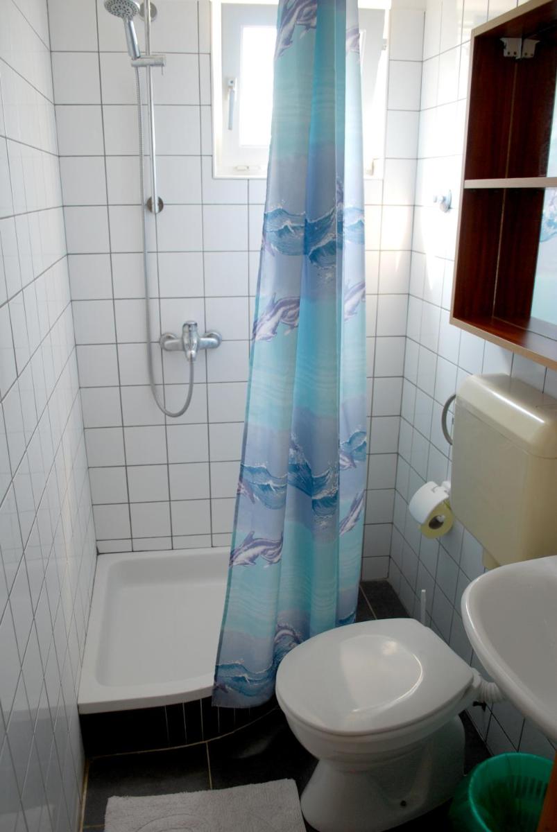 Lokunja Bed&Breakfast - Housity