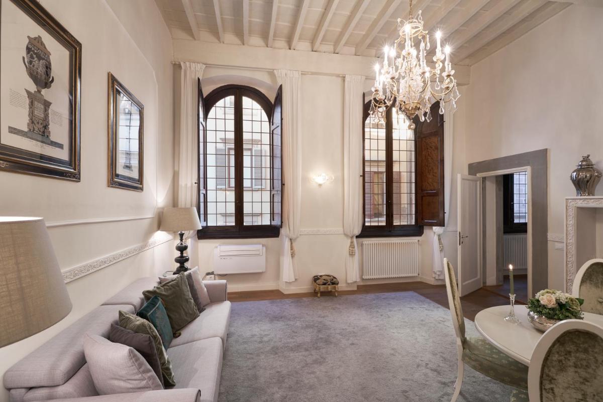 Luxury Apartment Rucellai - Housity