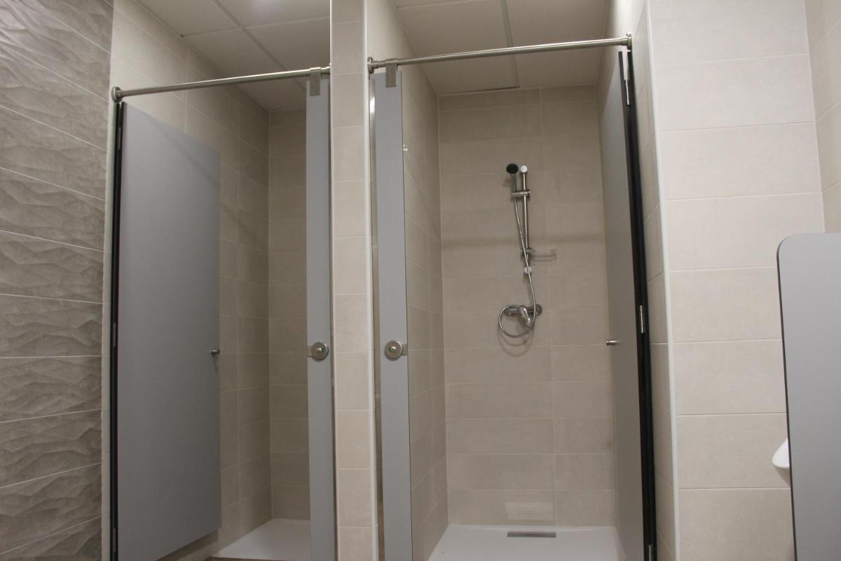 Pensión Albergue O Pedregal - Housity