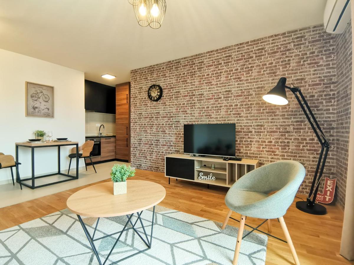 Apartments at Ljubovic Hill Park - Housity