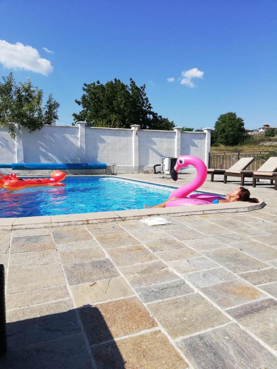 Villa Flemish - Housity