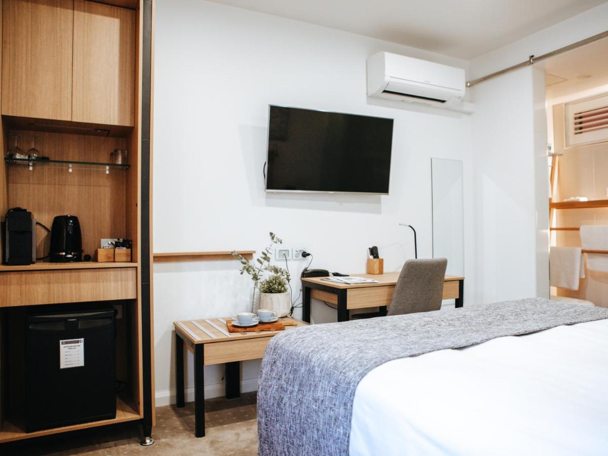Astor Inn - Housity