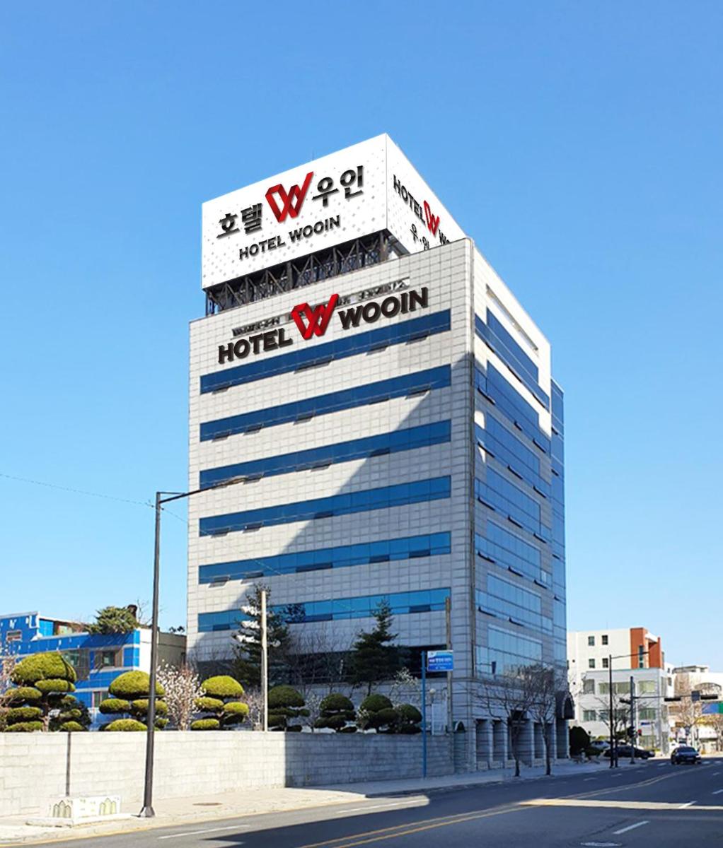 Hotel Wooin - Housity