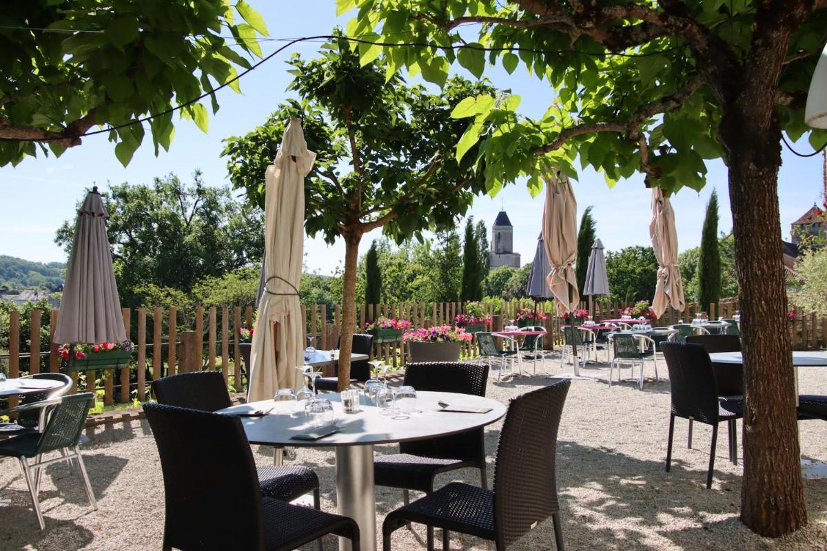 Auberge des 7 Tours - Housity