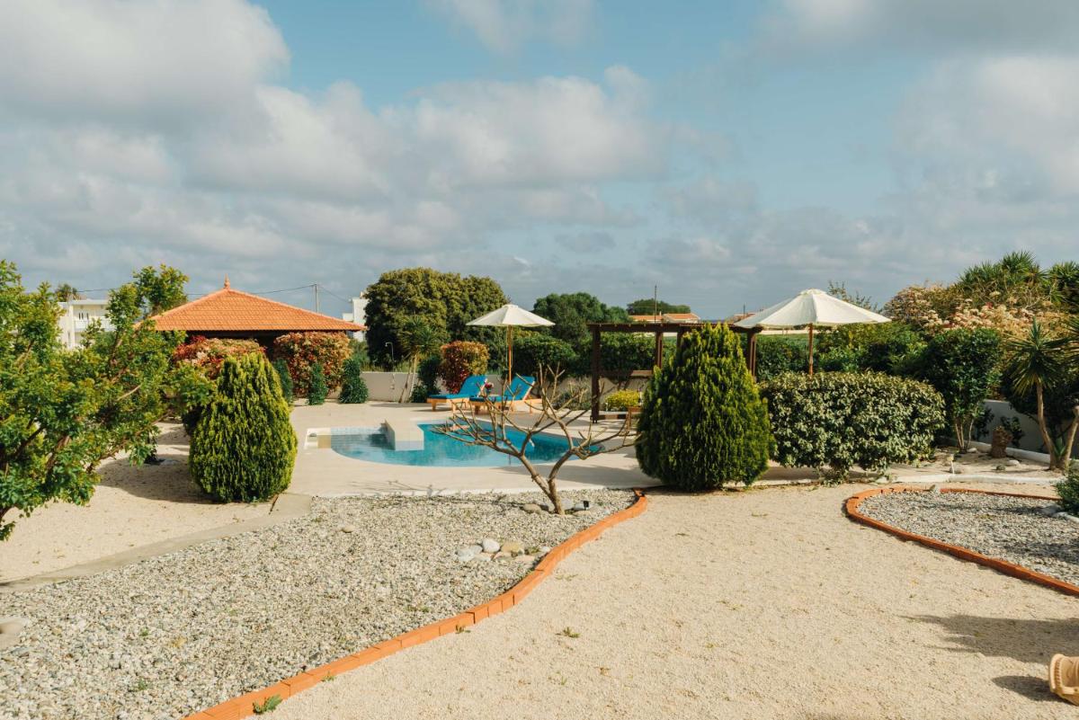 Gennadi Dreams Holiday Villa - Housity