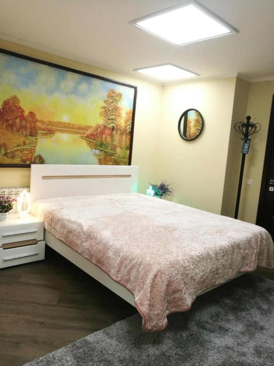 Apartment on Pushkinskaya 63 'Family' - Housity