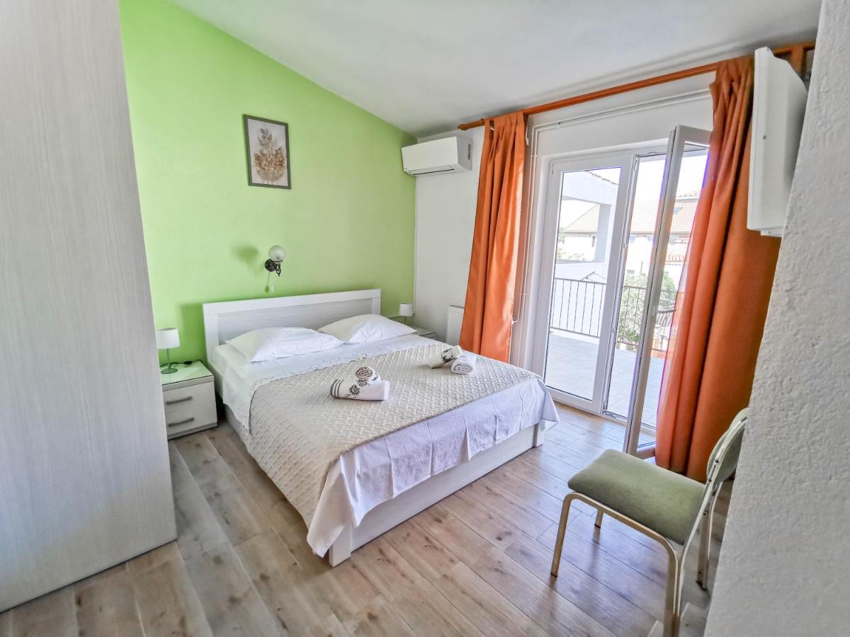 Apartmani Marina - Housity