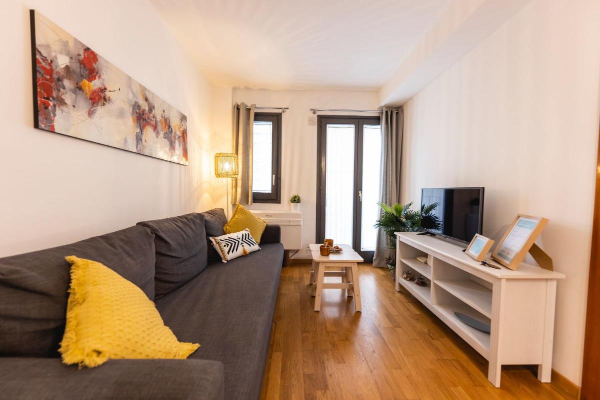 Bravissimo Sant Martí, Cosy 1-bedroom apartment - Hizvo