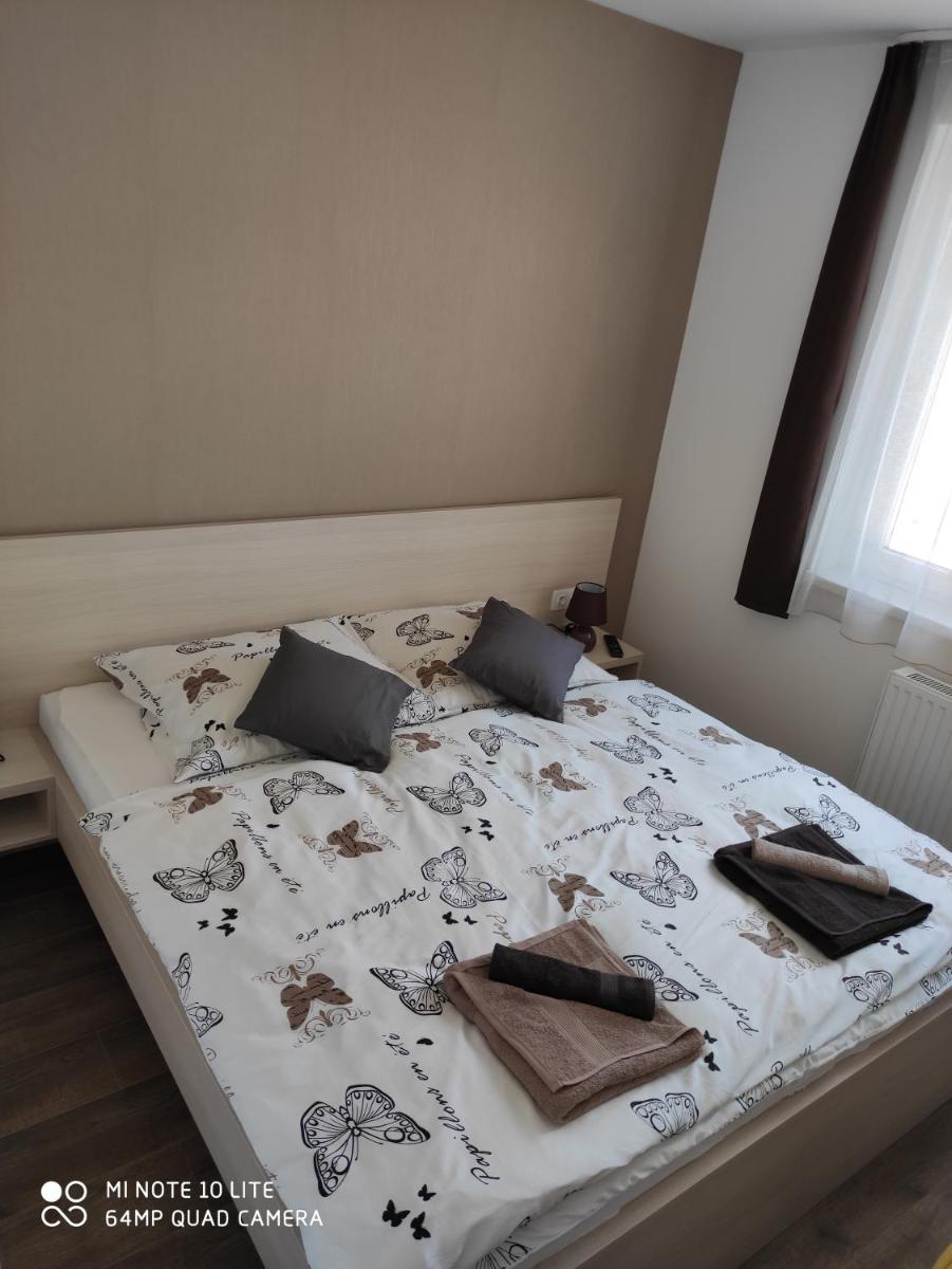 Sweet Home Apartments - Housity