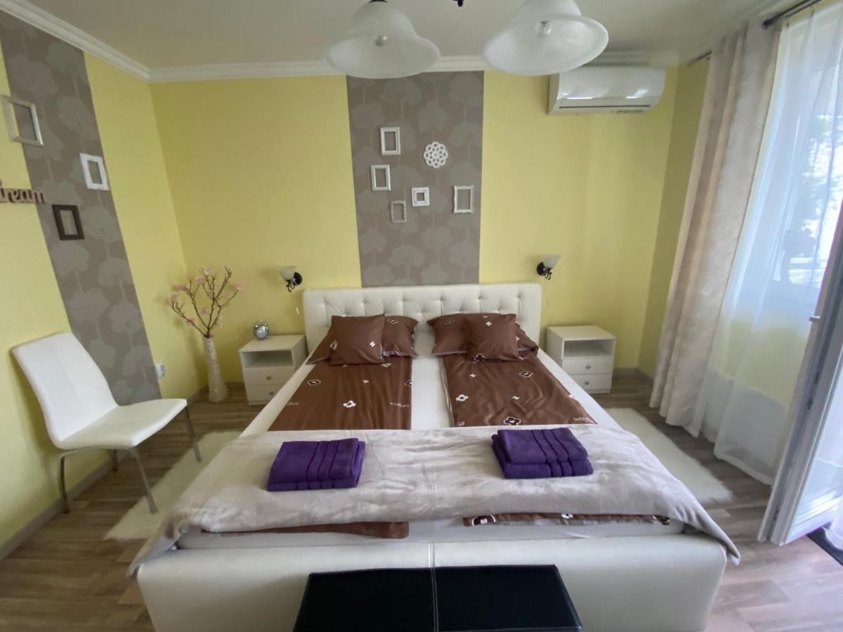 Eszter Apartman - Housity