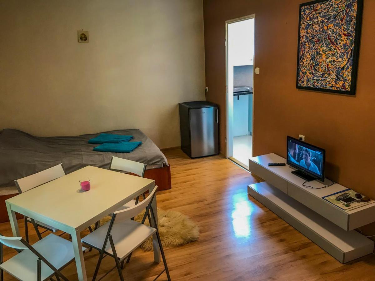 Cosy studio in quiet location - Hizvo
