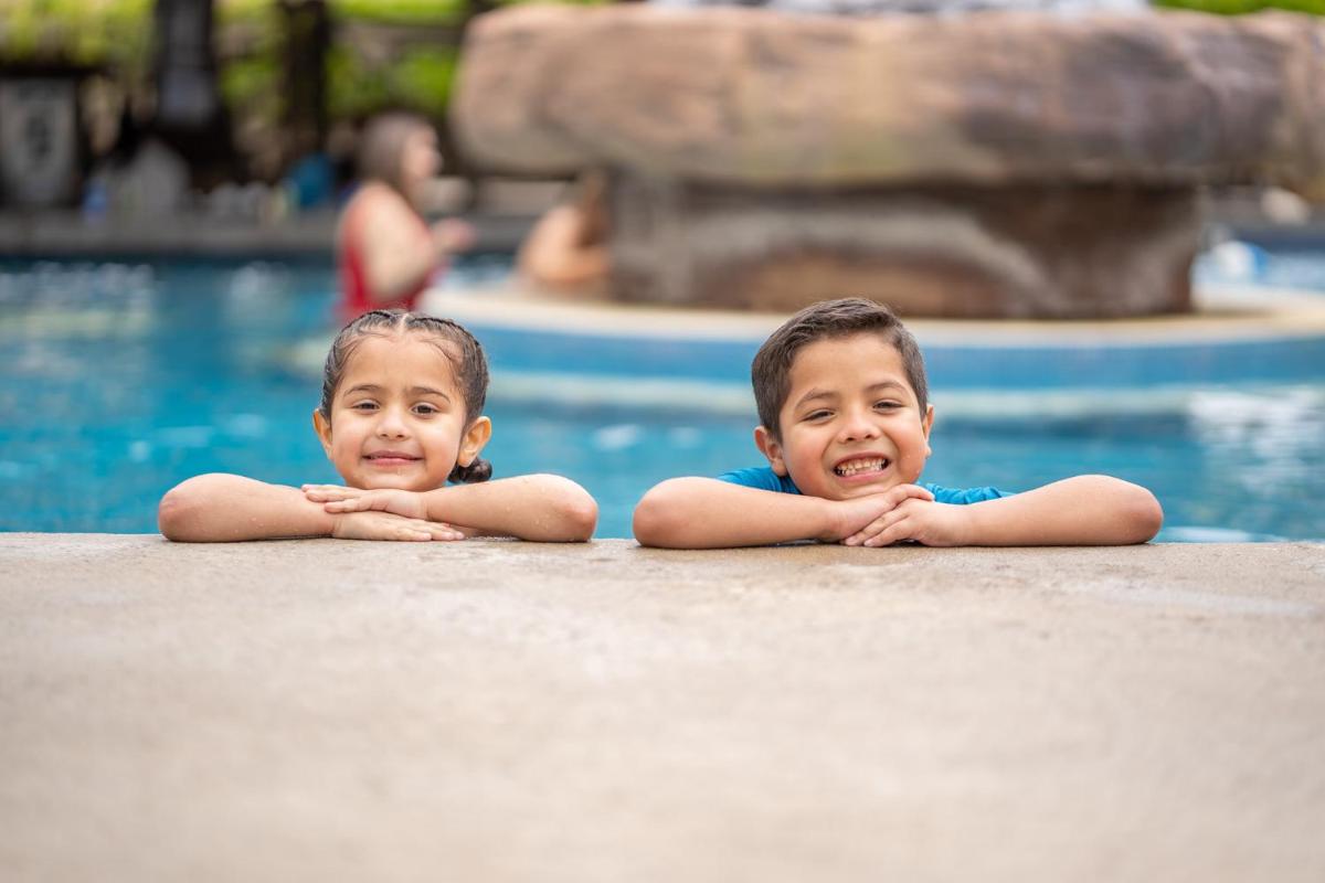 Holiday Inn Resort South Padre Island-Beach Front, an IHG Hotel - Housity