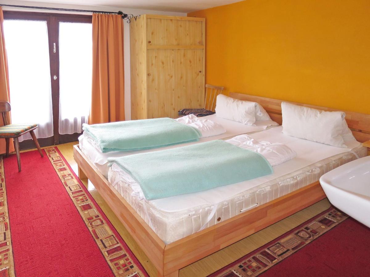 Suitetrails - Holiday Home Mittagspitze - TCH200 by Interhome