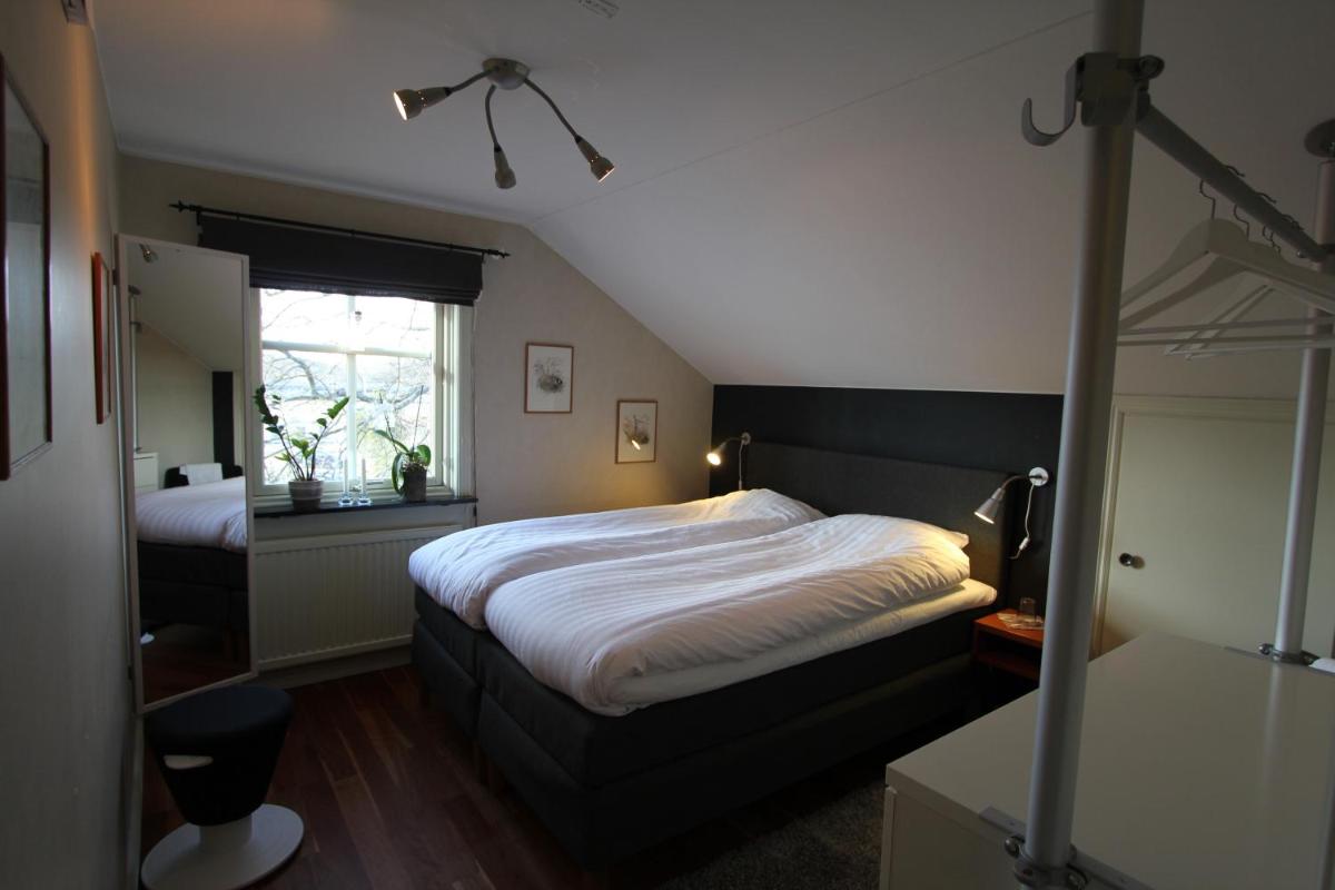 Suitetrails - At Home Bed & Breakfast