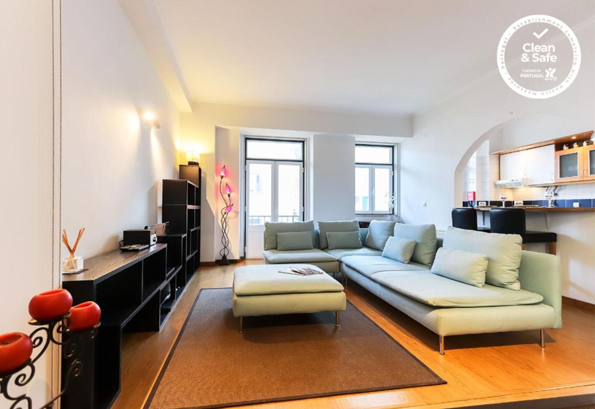 Rato Elegant by Homing - Housity