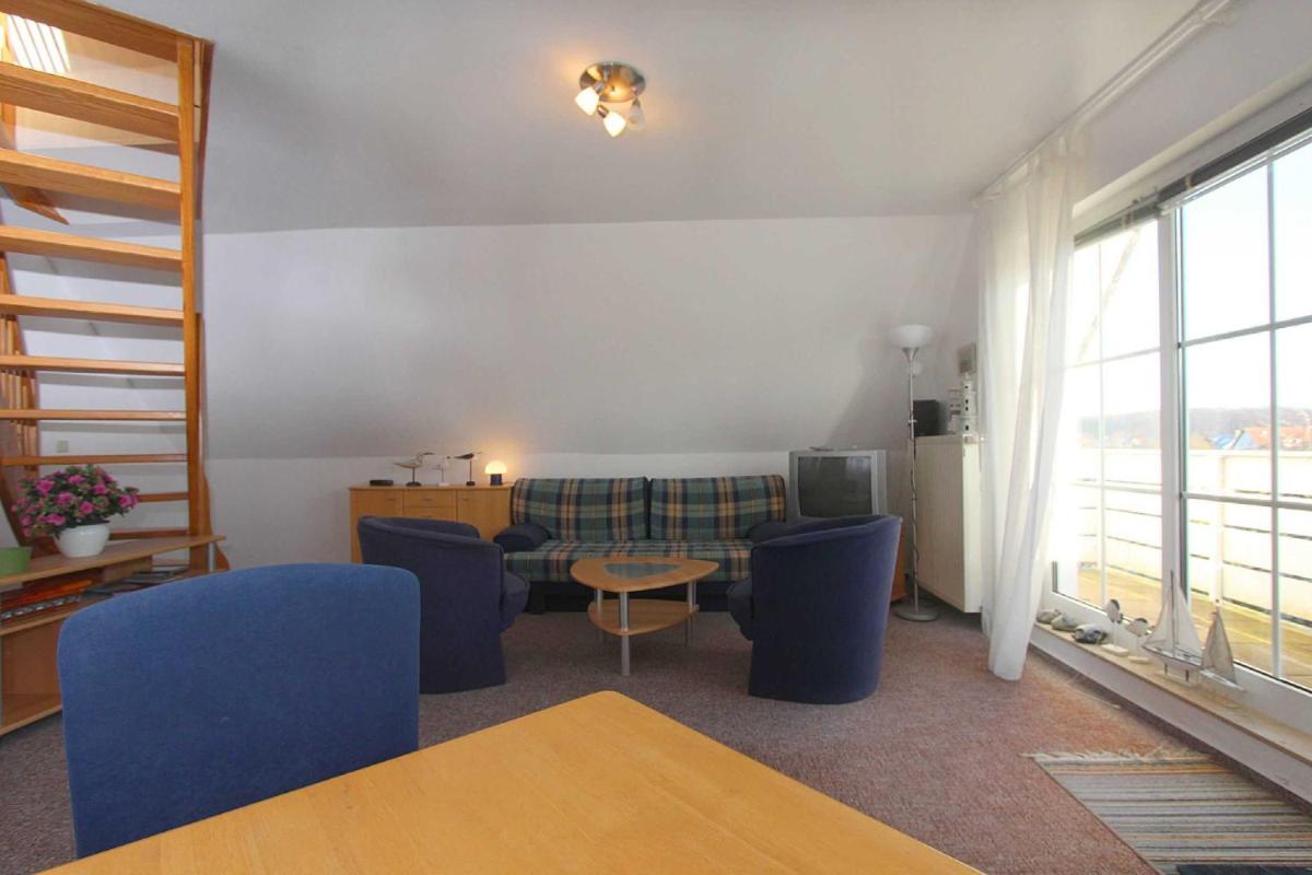 Ferienwohnung Morgensonne FeWo OG - Balkon - Housity