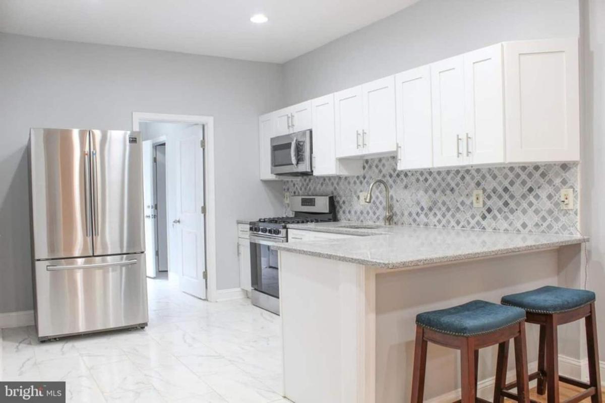 Cozier Guest House - Housity