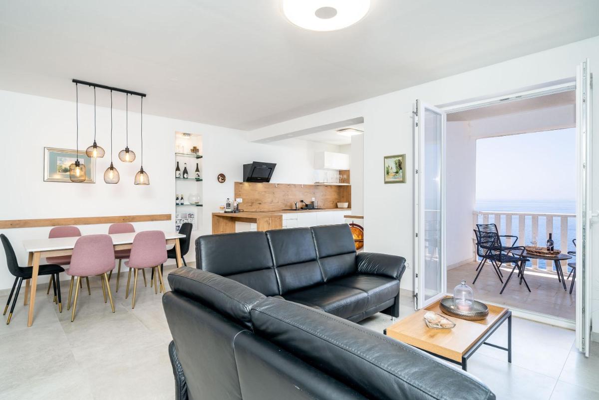 Apartment 56 - Housity