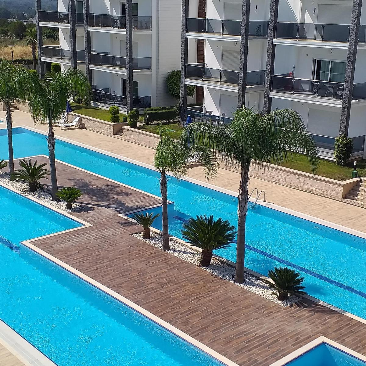 Luxe Residence penthouse met dakterras - Housity