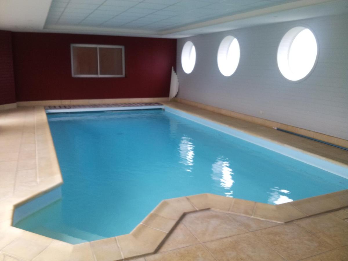 Séjour chez l habitant maison avec piscine - Housity