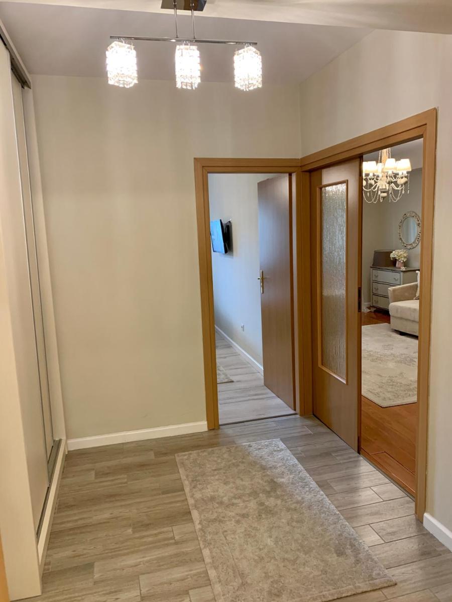 Suitetrails - Central Luxury Apartment