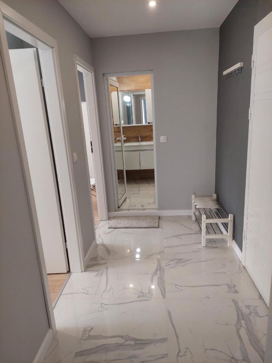 TheHouse - Apartment Kamenitza - Housity