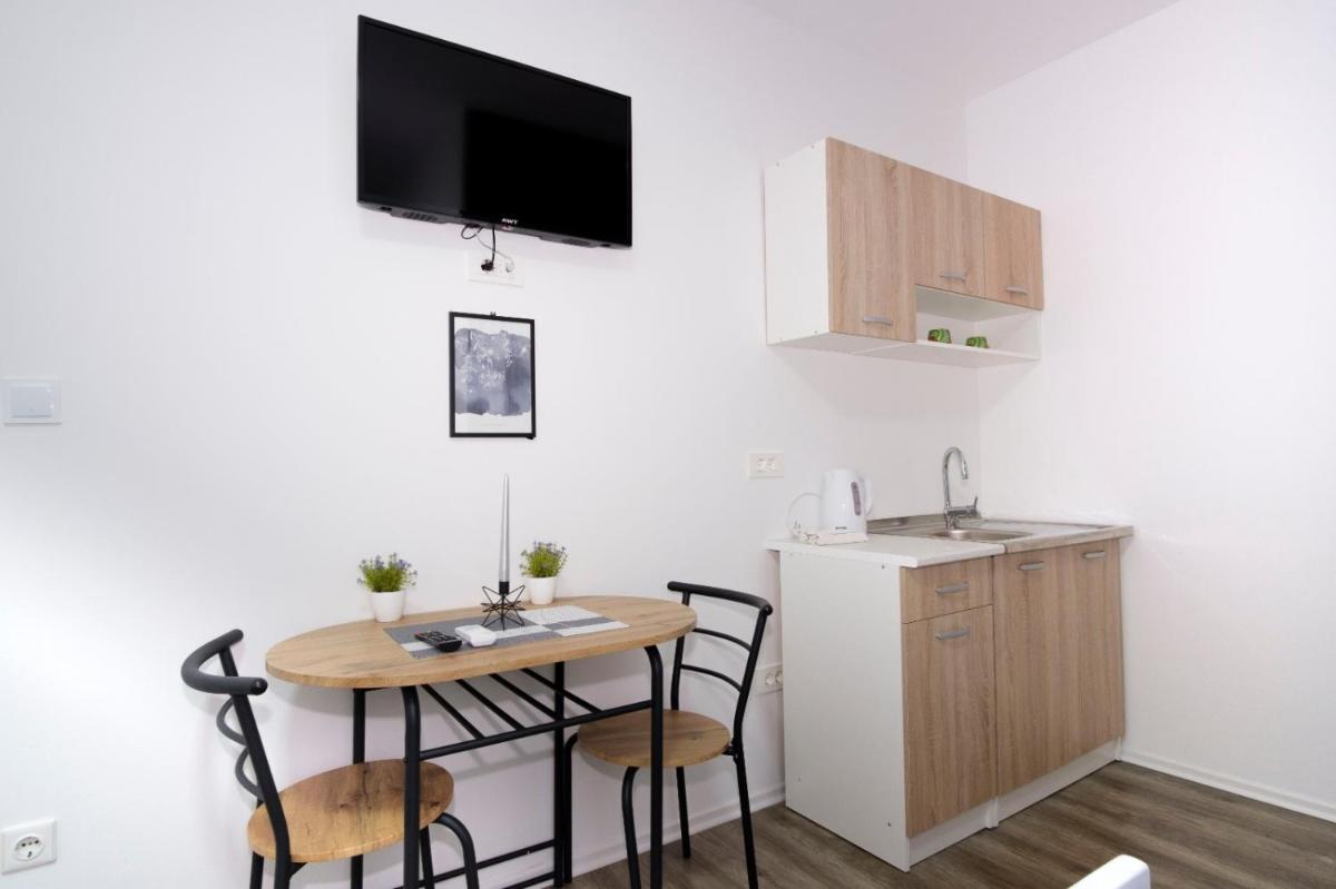 Ana ROOMS - Housity