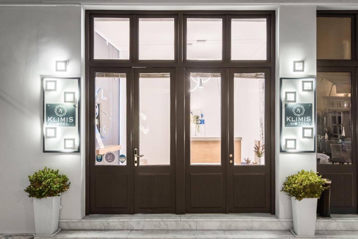 Klimis Hotel - Housity