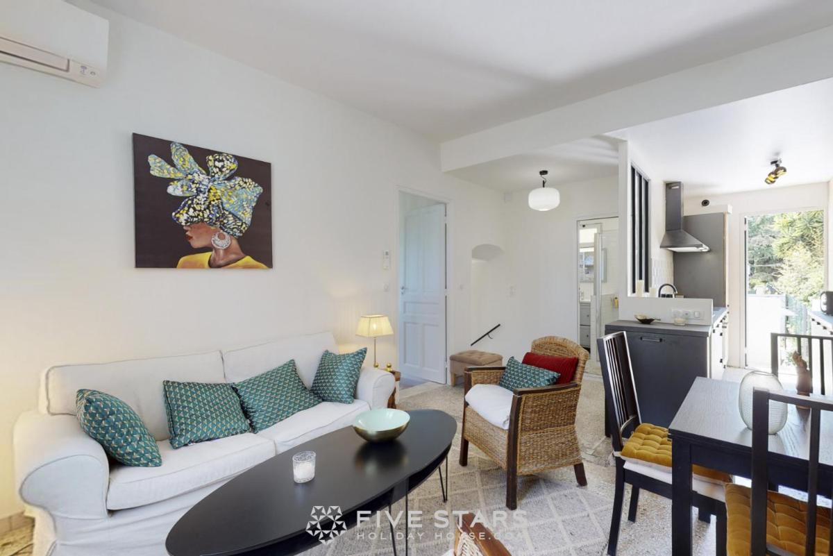 Villa Capriciosa - Five Stars Holiday House - Housity