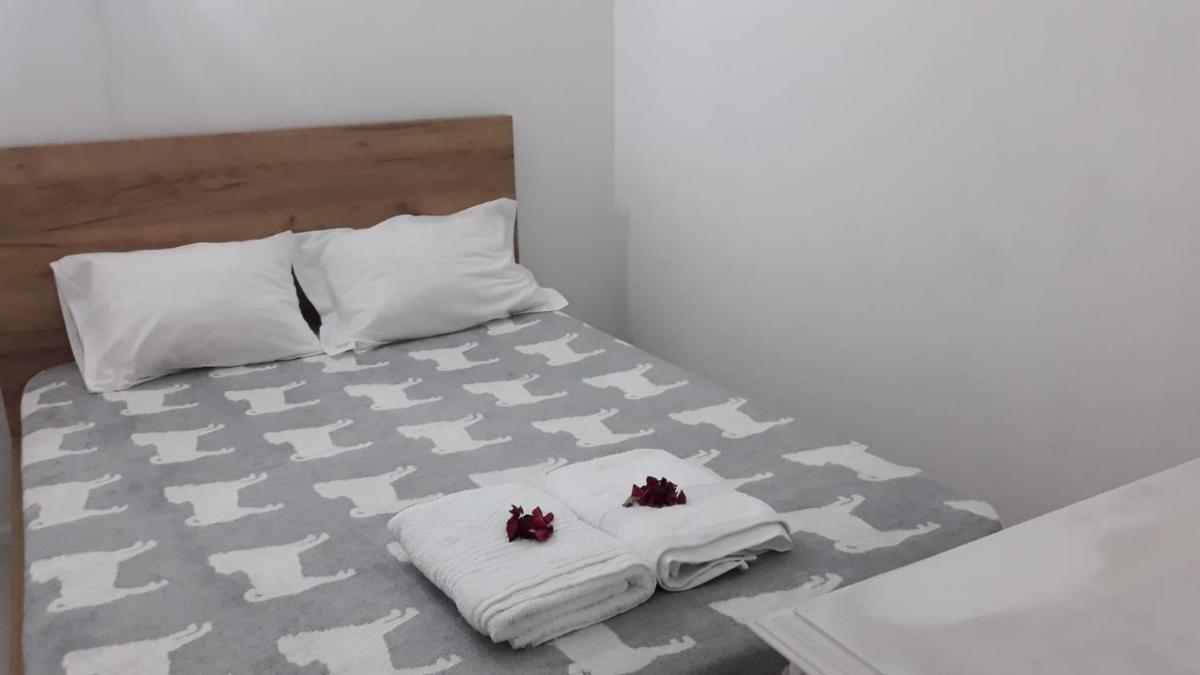 Casa na aldeia - Housity