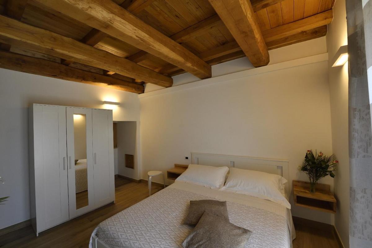 Le Benedettine Affittacamere Relais - Housity