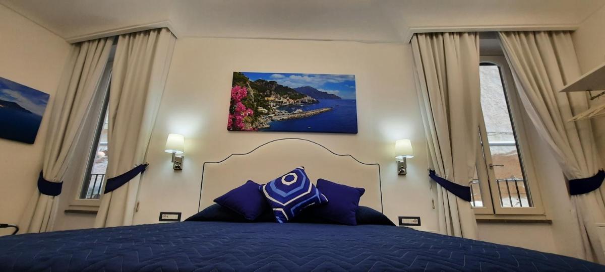 Suitetrails - Amalfi Holiday House Rooms & Apartments