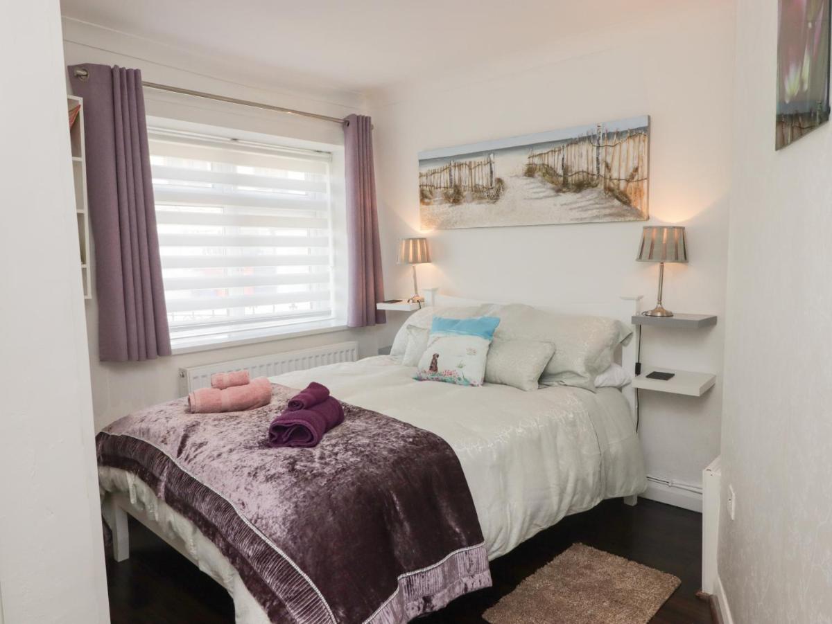 Belmont House - Housity