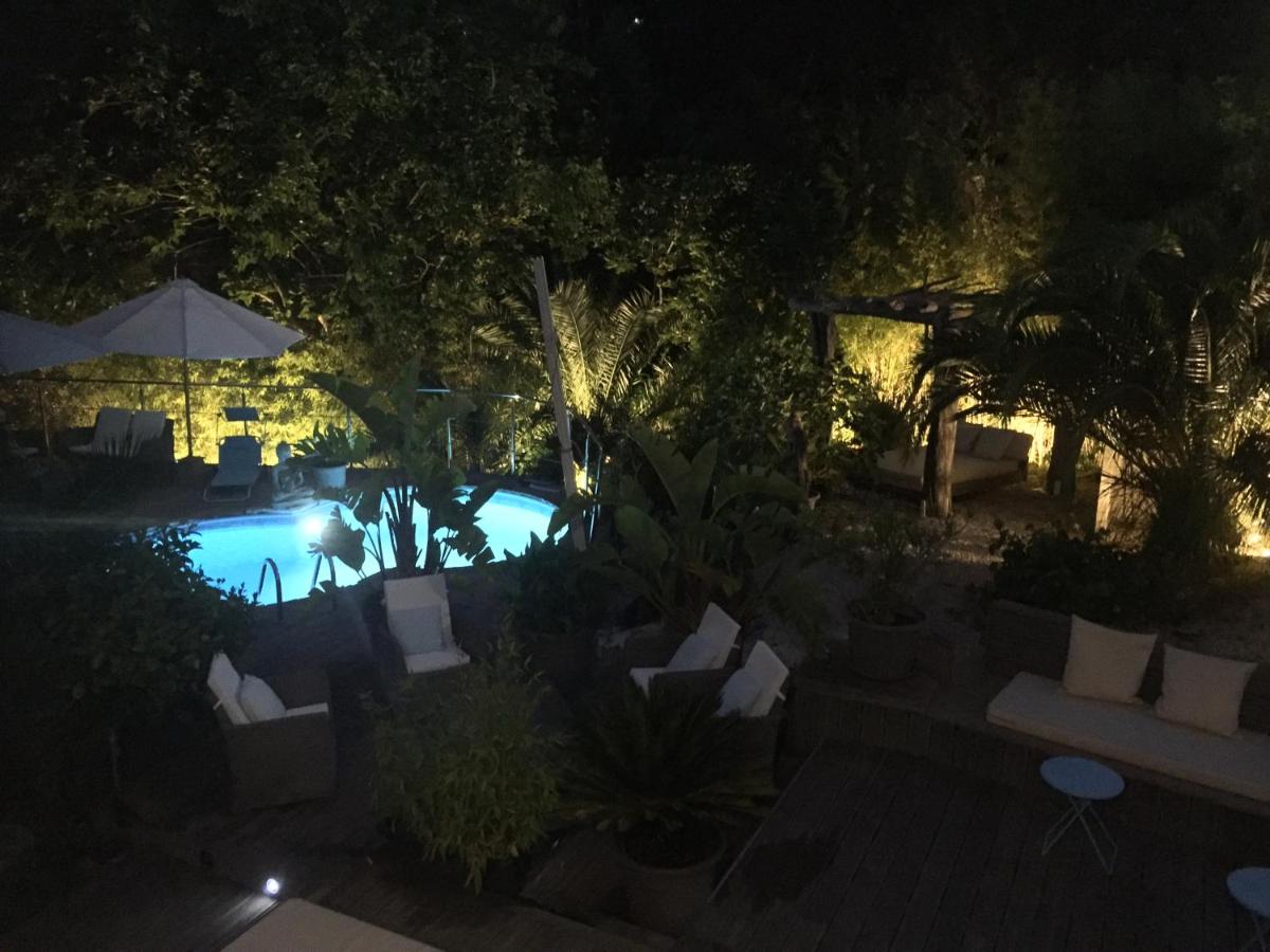Villa Sanssoucis Les Issambres - Housity