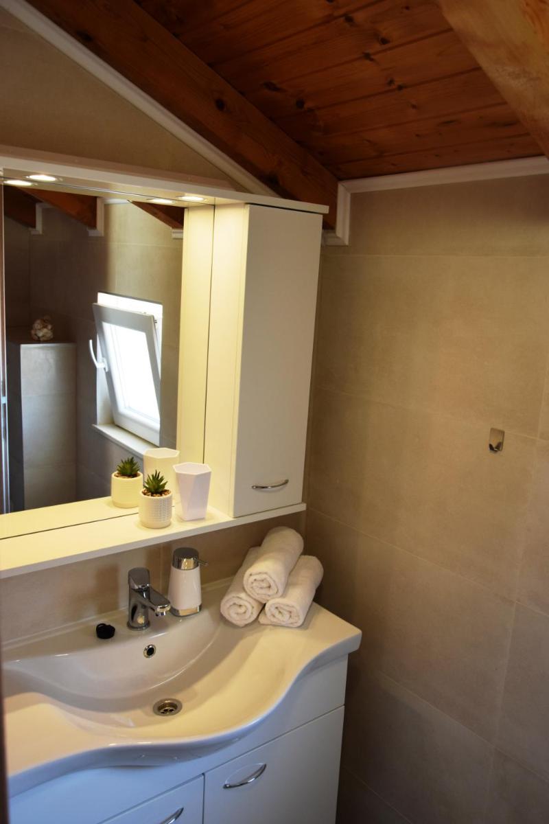 Marta II Your Holiday Home in Seget Center - Housity