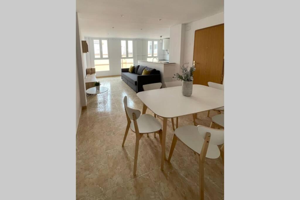 UIM Mediterraneo Poeta 5 Wifi - Housity