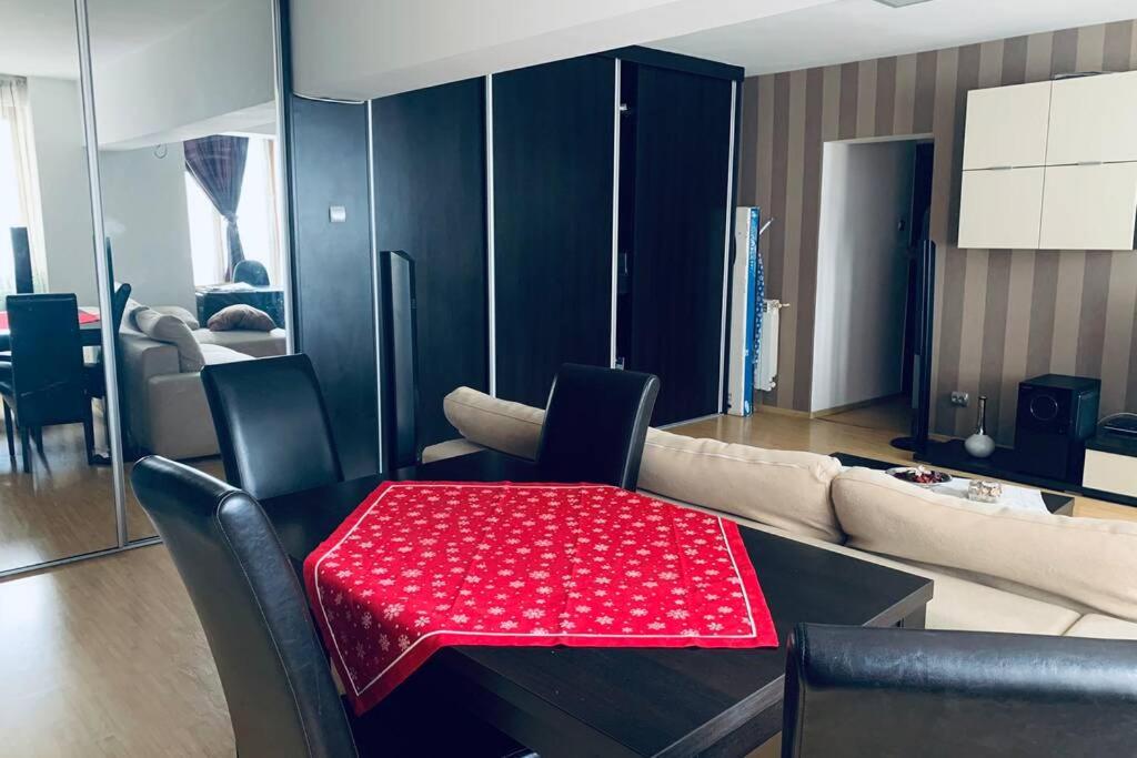 Cozy 2 rooms apartment close to city center - Housity