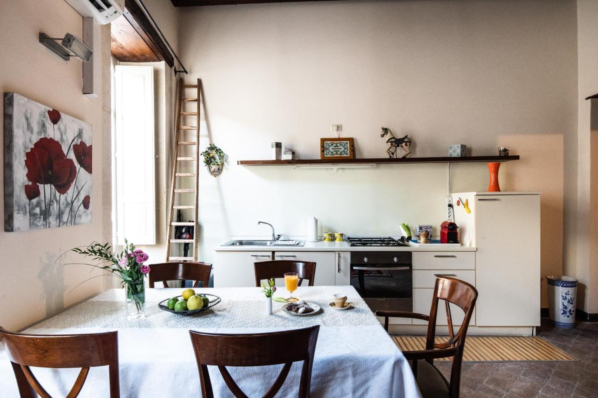 FeelGOOD-Siracusa Apartments Floreale - Housity