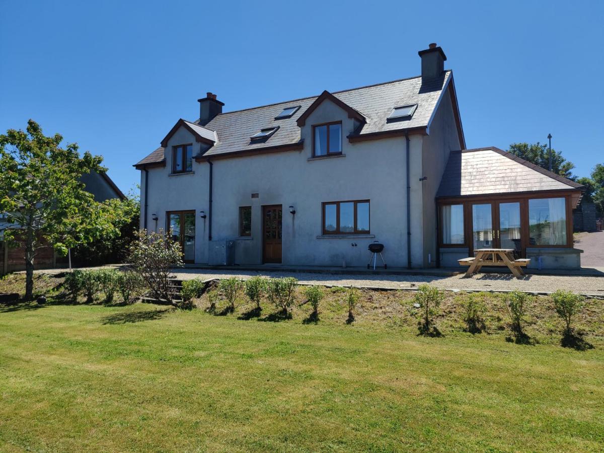 Luxury Skibbereen Town House - Housity