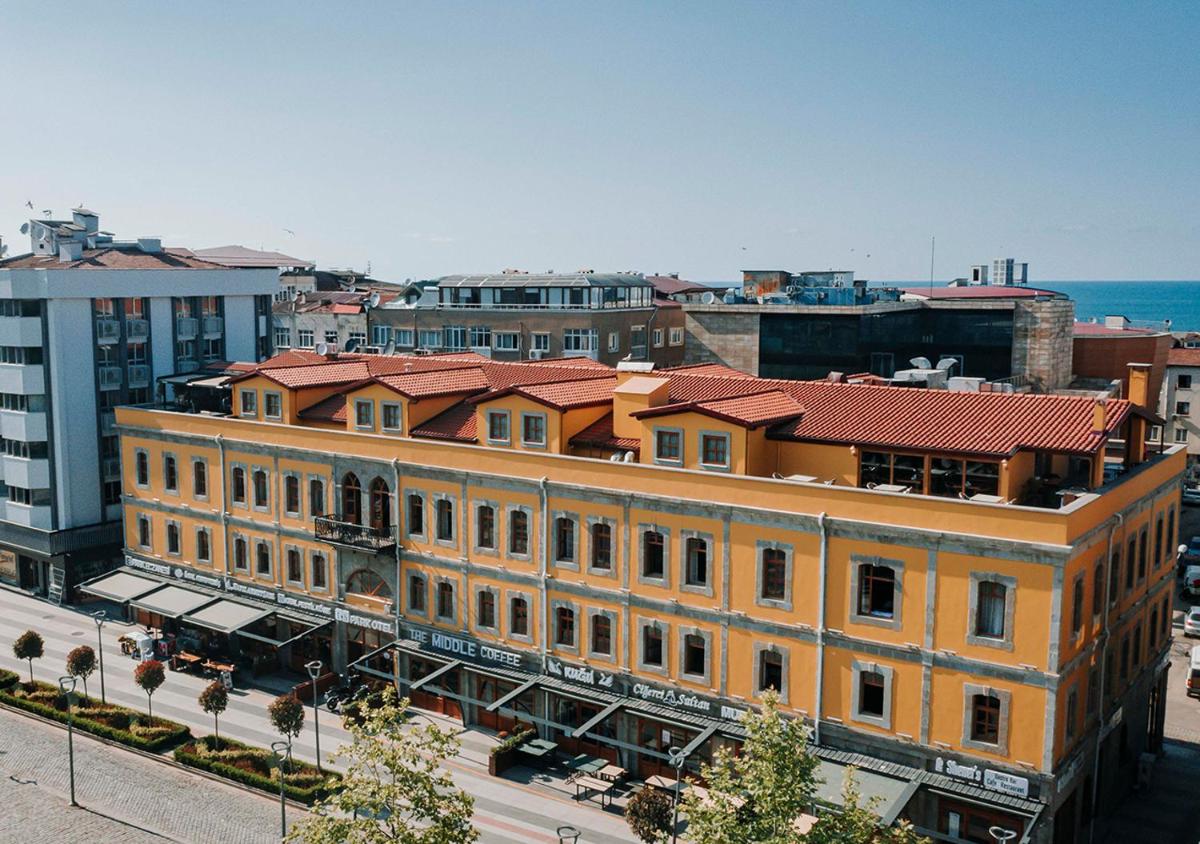 TS Park Hotel - Housity