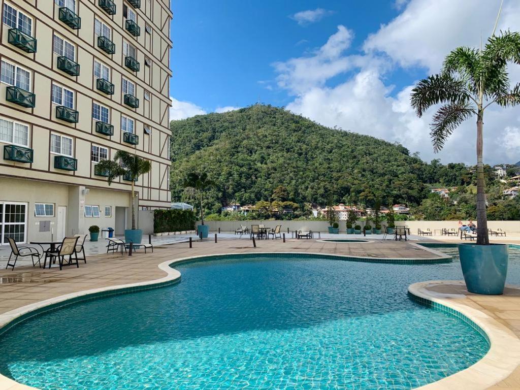 Happy Flat Itaipava - Granja Brasil - Housity